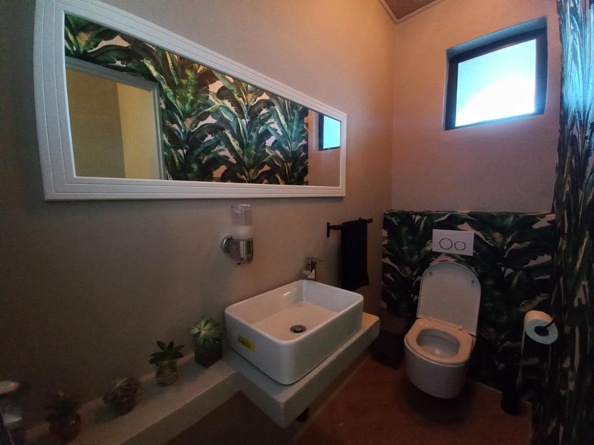 Le Bezz Guesthouse Ballito Exterior foto
