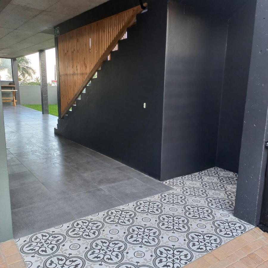 Le Bezz Guesthouse Ballito Exterior foto