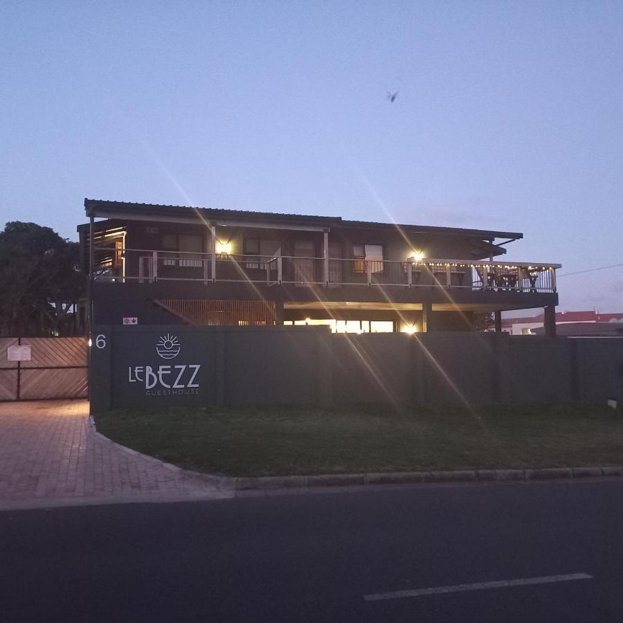 Le Bezz Guesthouse Ballito Exterior foto